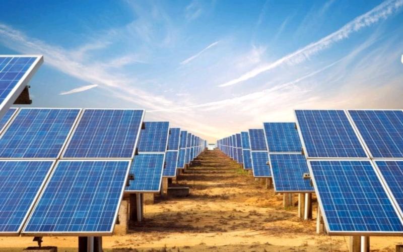 Solar & Renewable Energy Solar & Renewable Energy